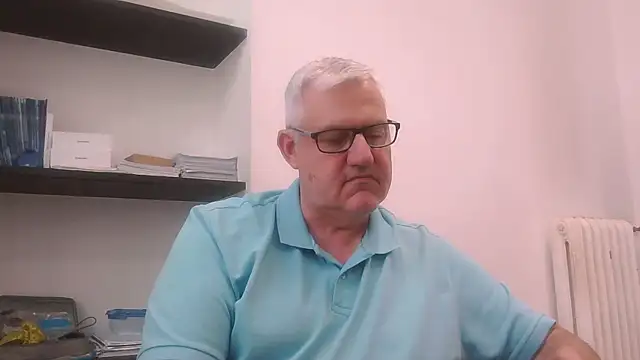Snapshot of Diegoriv71 chatting on May 25, 2026, 3:00 pm Diegoriv71 online show from May 25, 2026, 3:00 pm