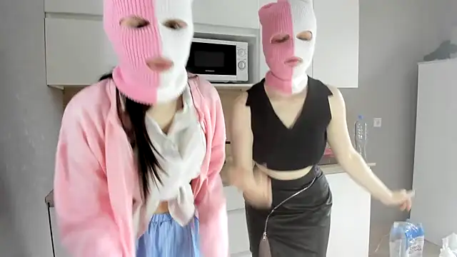 Snapshot of britneyramers chatting on November 8, 2025, 8:07 am britneyramers online show from November 8, 2025, 8:07 am