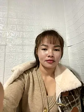 Snapshot of Night_owl111 chatting on December 16, 2025, 9:19 pm Night owl111 online show from December 16, 2025, 9:19 pm