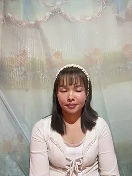 Snapshot of Night_owl111 chatting on December 5, 2025, 12:48 pm Night owl111 online show from December 5, 2025, 12:48 pm