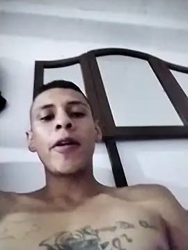 Yordiparra online show from May 8, 2026, 2:48 am