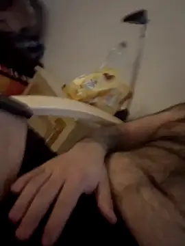 hairyguy  online show from October 27, 2025, 3:24 pm