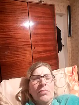 Snapshot of Georgette466 chatting on January 5, 2026, 5:27 pm Georgette466 online show from January 5, 2026, 5:27 pm