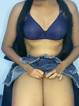 Snapshot of Shelas_room_official chatting on June 14, 2026, 7:48 pm Shelas room official online show from June 14, 2026, 7:48 pm