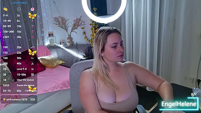 EngelHelene online show from November 27, 2025, 7:14 pm