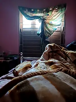 Snapshot of Laal_Parilove chatting on November 16, 2025, 8:19 am Laal Parilove online show from November 16, 2025, 8:19 am