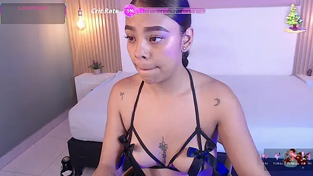 SoffiaDams2 online show from November 14, 2025, 11:47 am