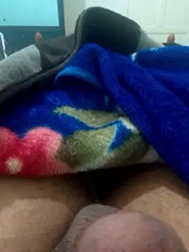 Snapshot of Ayoub_ben27 chatting on January 16, 2026, 10:52 am Ayoub ben27 online show from January 16, 2026, 10:52 am