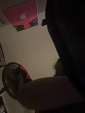 stonerbaby online show from June 11, 2026, 2:53 am