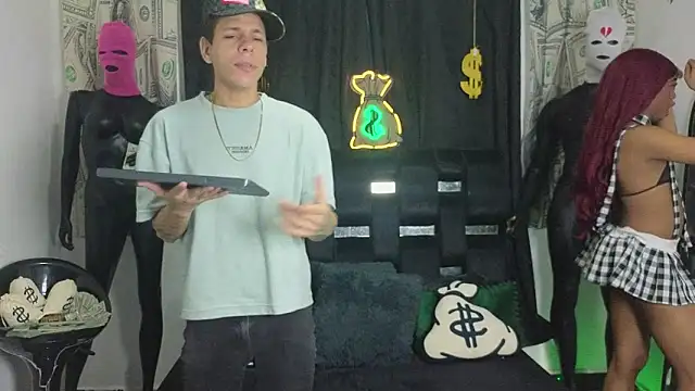 Scoundrel Room online show from November 30, 2025, 3:29 am