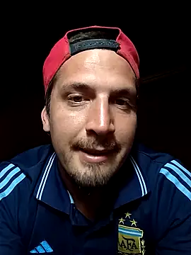 calitox1995 online show from April 19, 2026, 6:54 pm