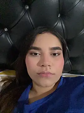 barbara baker  online show from December 17, 2025, 3:11 am