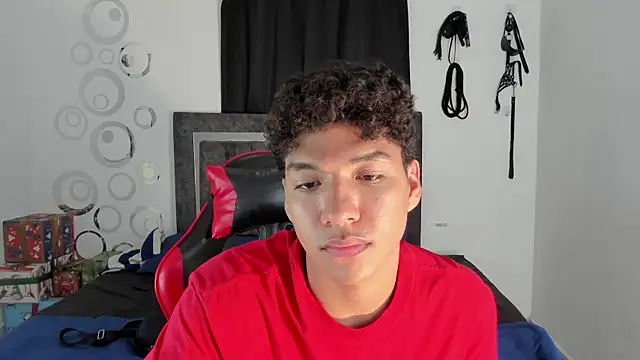 Snapshot of Maximiliano_Khalil chatting on January 10, 2026, 7:31 pm Maximiliano Khalil online show from January 10, 2026, 7:31 pm