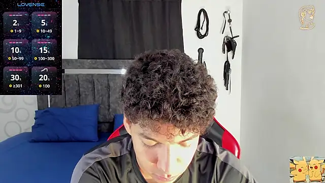 Snapshot of Maximiliano_Khalil chatting on February 2, 2026, 7:24 pm Maximiliano Khalil online show from February 2, 2026, 7:24 pm