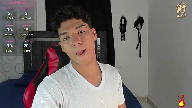 Snapshot of Maximiliano_Khalil chatting on February 5, 2026, 7:43 pm Maximiliano Khalil online show from February 5, 2026, 7:43 pm