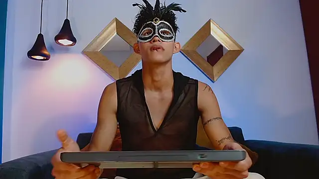 KamiSuarez online show from October 30, 2025, 6:27 pm