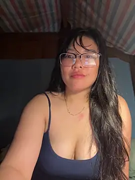 Snapshot of heodat-sexx chatting on April 18, 2026, 7:00 am heodat-sexx online show from April 18, 2026, 7:00 am