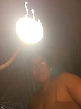 Snapshot of heodat-sexx chatting on March 29, 2026, 9:44 am heodat-sexx online show from March 29, 2026, 9:44 am