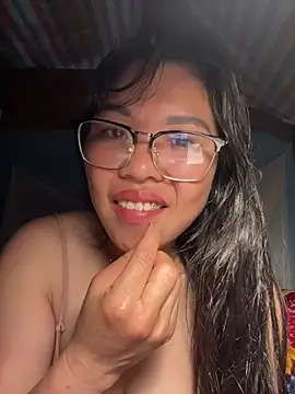 Snapshot of heodat-sexx chatting on May 10, 2026, 5:33 am heodat-sexx online show from May 10, 2026, 5:33 am
