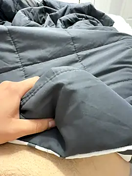 Snapshot of Bubik1 chatting on November 1, 2025, 5:14 am Bubik1 online show from November 1, 2025, 5:14 am