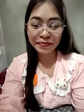 Bamboo-niee123 online show from March 24, 2026, 6:13 am