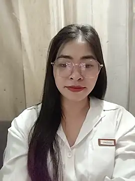 Snapshot of Bamboo-niee123 chatting on May 10, 2026, 8:51 am Bamboo-niee123 online show from May 10, 2026, 8:51 am