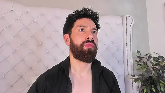 Snapshot of jackfoden01 chatting on October 28, 2025, 5:18 am jackfoden01 online show from October 28, 2025, 5:18 am