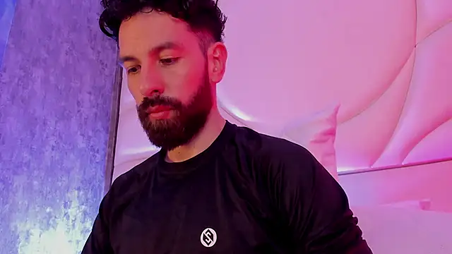 jackfoden01 online show from December 2, 2025, 11:34 am