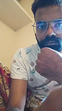 Snapshot of nithinrr chatting on November 26, 2025, 4:45 am nithinrr online show from November 26, 2025, 4:45 am