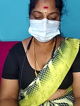 deepikasree143 online show from November 5, 2025, 5:05 pm