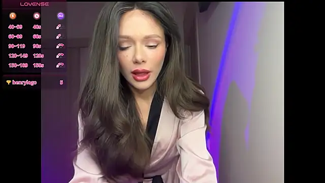 Snapshot of Lisa_Graham chatting on January 17, 2026, 4:27 am Lisa Graham online show from January 17, 2026, 4:27 am