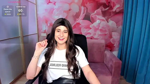 Snapshot of DemmyRose chatting on December 18, 2025, 9:40 pm DemmyRose online show from December 18, 2025, 9:40 pm