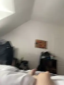 Snapshot of rb2357 chatting on March 28, 2026, 10:27 am rb2357 online show from March 28, 2026, 10:27 am