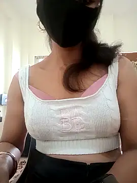 Snapshot of Cute_Sanaaya chatting on December 3, 2025, 9:31 am Cute Sanaaya online show from December 3, 2025, 9:31 am