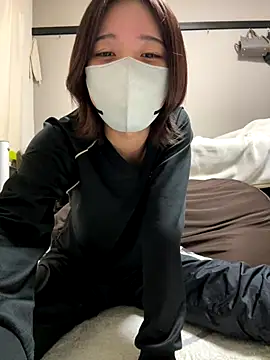 Snapshot of shuri_rin_ch chatting on November 1, 2025, 10:31 am shuri rin ch online show from November 1, 2025, 10:31 am