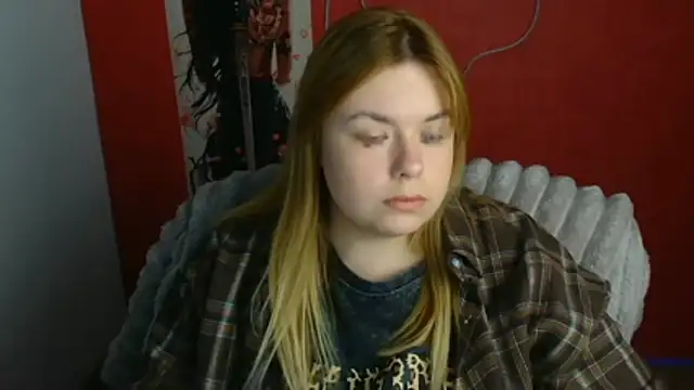 Snapshot of SusannaNight chatting on April 18, 2026, 11:12 am SusannaNight online show from April 18, 2026, 11:12 am