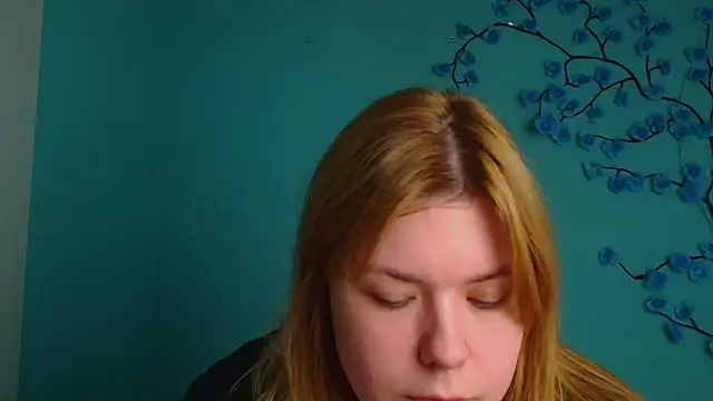 Snapshot of SusannaNight chatting on April 24, 2026, 5:20 am SusannaNight online show from April 24, 2026, 5:20 am