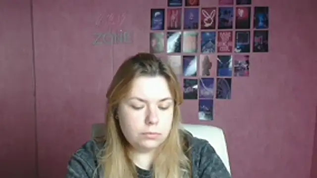 Snapshot of SusannaNight chatting on June 17, 2026, 5:18 am SusannaNight online show from June 17, 2026, 5:18 am