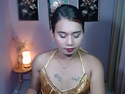 exoticashly online show from November 6, 2025, 11:36 am