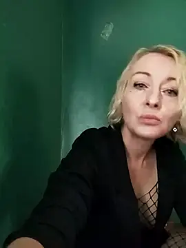 Seta385211 online show from November 12, 2025, 9:02 am