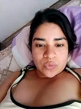 Snapshot of AlayaMore chatting on November 1, 2025, 2:55 pm AlayaMore online show from November 1, 2025, 2:55 pm