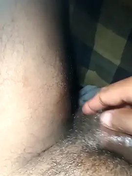 Snapshot of Your_hubby0 chatting on March 31, 2026, 7:49 pm Your hubby0 online show from March 31, 2026, 7:49 pm