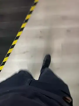 LeoBlaze13 online show from November 25, 2025, 8:53 pm