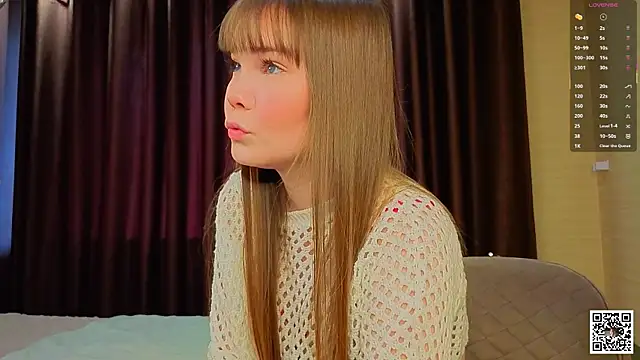 Snapshot of EvaBate chatting on November 2, 2025, 9:36 am EvaBate online show from November 2, 2025, 9:36 am