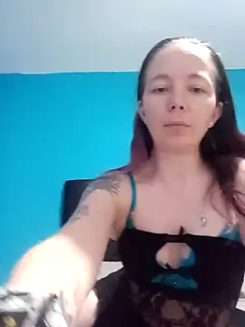 DeepestFantisy x online show from November 1, 2025, 5:29 pm