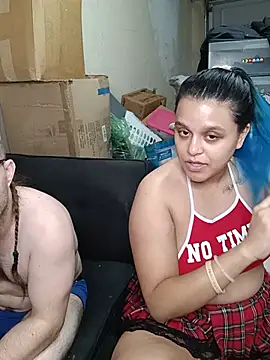 Snapshot of aye_tinakopixx chatting on July 25, 2026, 8:22 am aye tinakopixx online show from July 25, 2026, 8:22 am