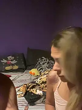 Snapshot of sabrinaneves chatting on December 14, 2025, 1:17 pm sabrinaneves online show from December 14, 2025, 1:17 pm