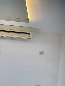 Snapshot of sabrinaneves chatting on February 5, 2026, 4:25 pm sabrinaneves online show from February 5, 2026, 4:25 pm