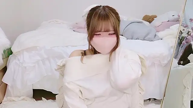 Snapshot of Ichiru_xsc chatting on December 22, 2025, 6:46 am Ichiru xsc online show from December 22, 2025, 6:46 am