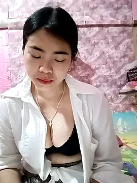 Snapshot of Nul-chal chatting on April 7, 2026, 2:02 am Nul-chal online show from April 7, 2026, 2:02 am